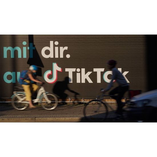 TikTok商业功能大升级！AI广告优化重磅上线